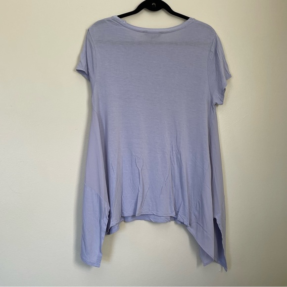 Simply Vera | Lavender Asymmetrical Short Sleeve Top | Size Medium - Picture 8 of 10